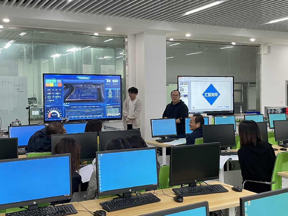建設蘇州信息職業(yè)技(jì)術(shù)學院智慧實訓室